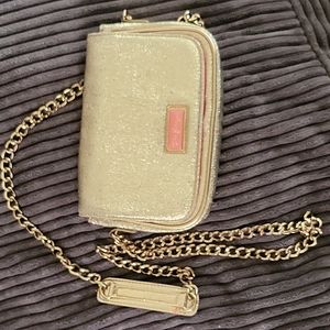 Lilly Pultizer Gold Metallic Purse with Gold Chain
